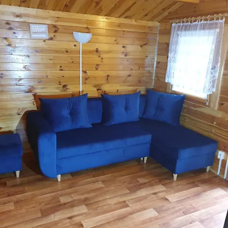 Domek letniskowy Letniskowe ,,tęcza *